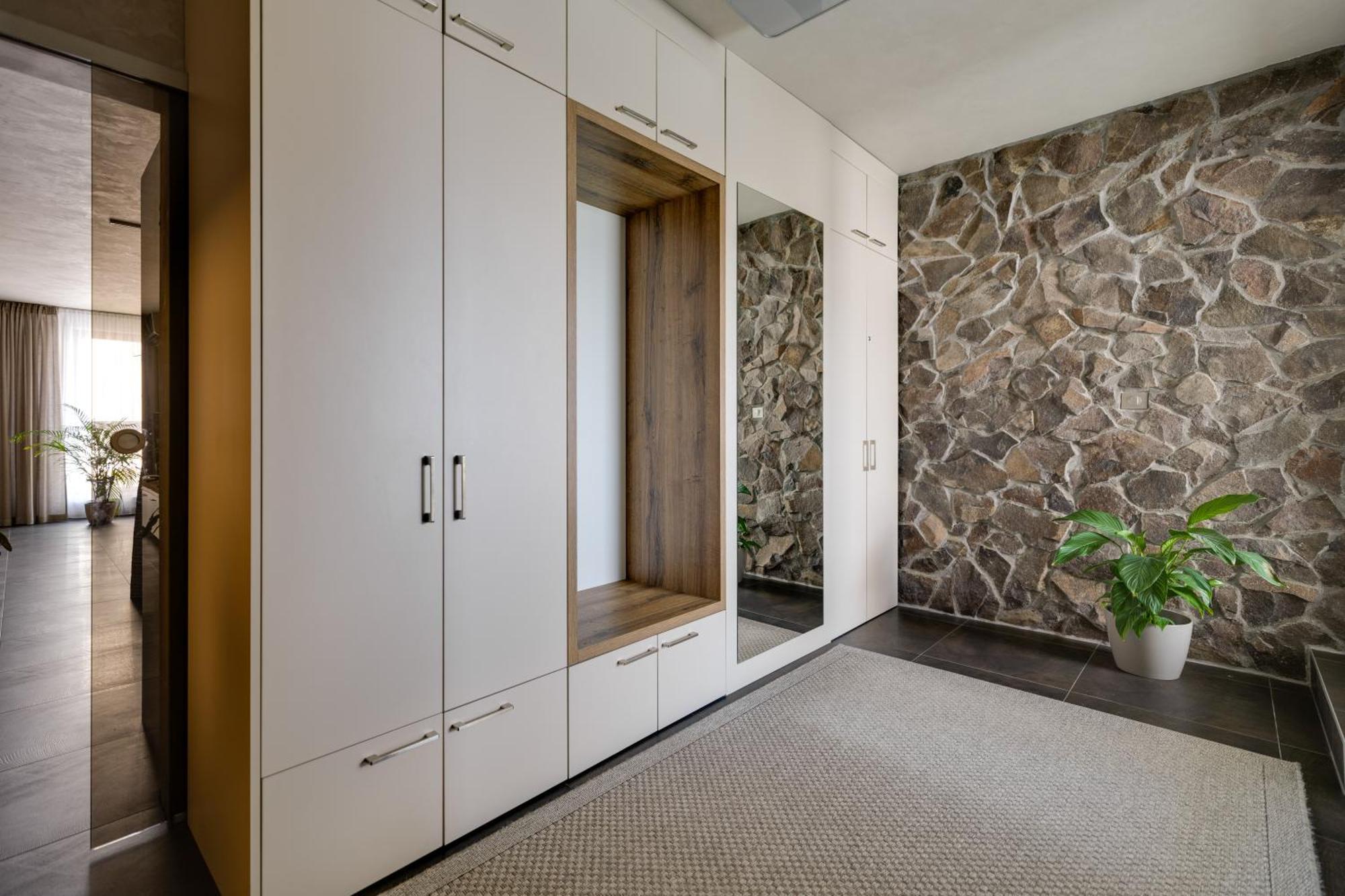 Apartman Leonardo - City Center Trnava Exteriör bild