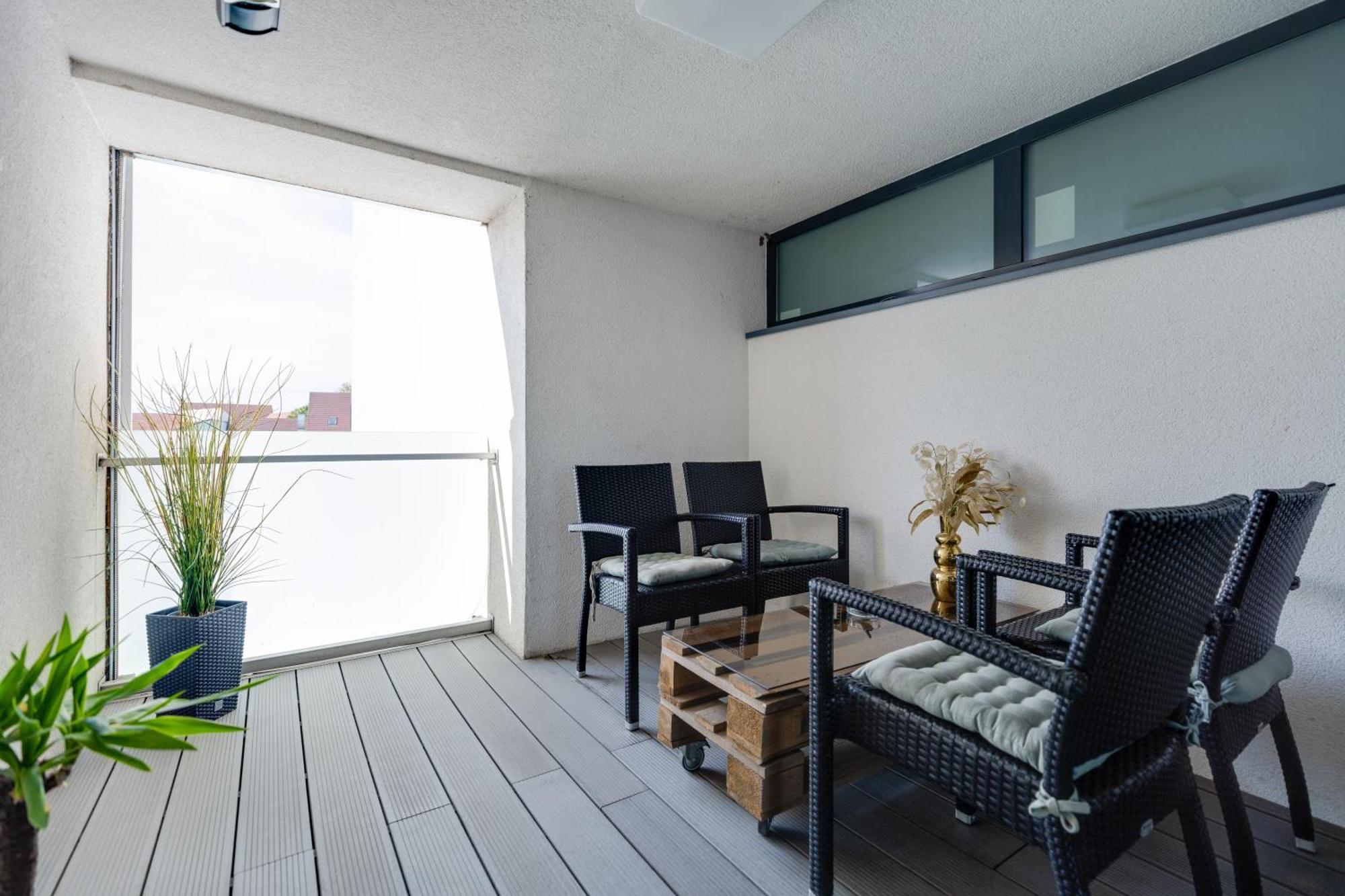 Apartman Leonardo - City Center Trnava Exteriör bild